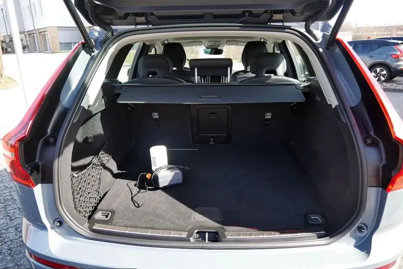 Volvo XC60 din 2023 cu 91.000 km - oferta VOL237086 - foto 14