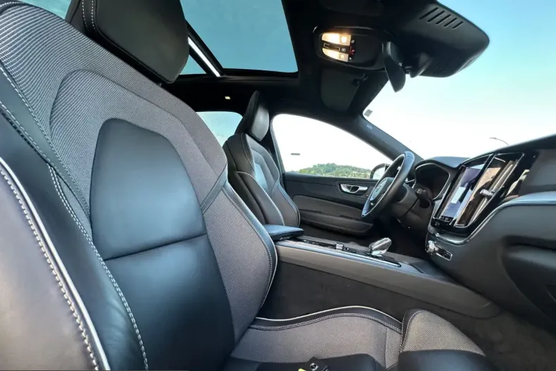 Volvo XC60 din 2023 cu 83.000 km - oferta VOL237087 - foto 17