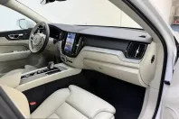 Volvo XC60 din 2023 cu 61.000 km - oferta VOL237088 - foto 18