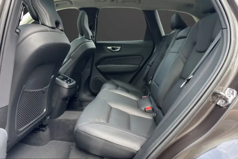Volvo XC60 din 2022 cu 85.000 km - oferta VOL237091 - foto 11