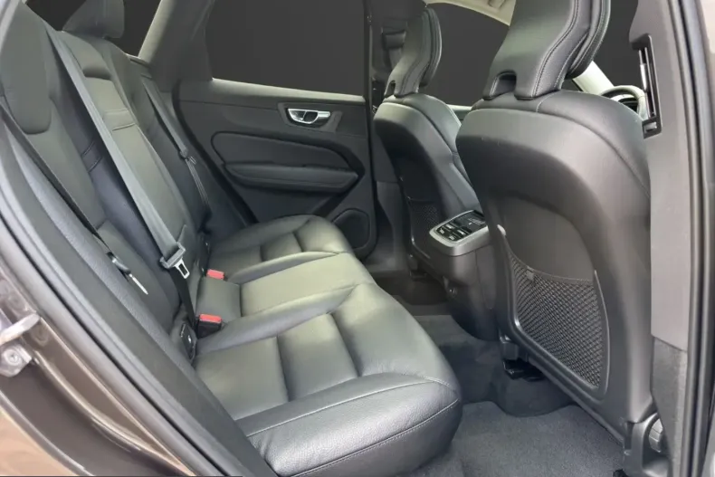 Volvo XC60 din 2022 cu 85.000 km - oferta VOL237091 - foto 18