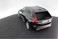 Volvo XC60 din 2023 cu 33.147 km - oferta VOL237092 - foto 14