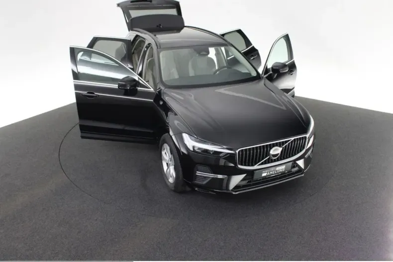 Volvo XC60 din 2023 cu 33.147 km - oferta VOL237092 - foto 25