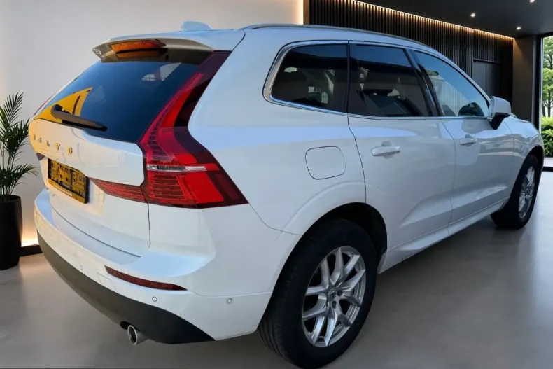 Volvo XC60 din 2021 cu 60.091 km - oferta VOL237094 - foto 4