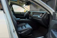 Volvo XC60 din 2021 cu 60.091 km - oferta VOL237094 - foto 14