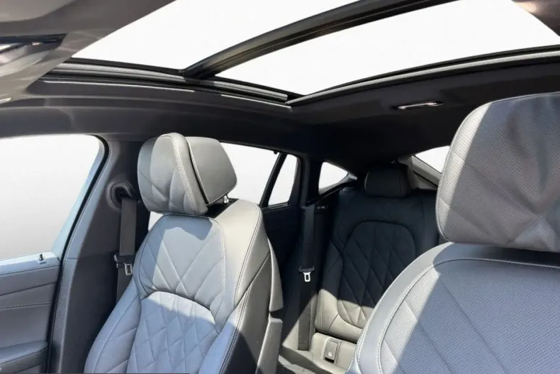 BMW X6 (Seria X) din 2025 cu 22.544 km - oferta BMW237095 - foto 11