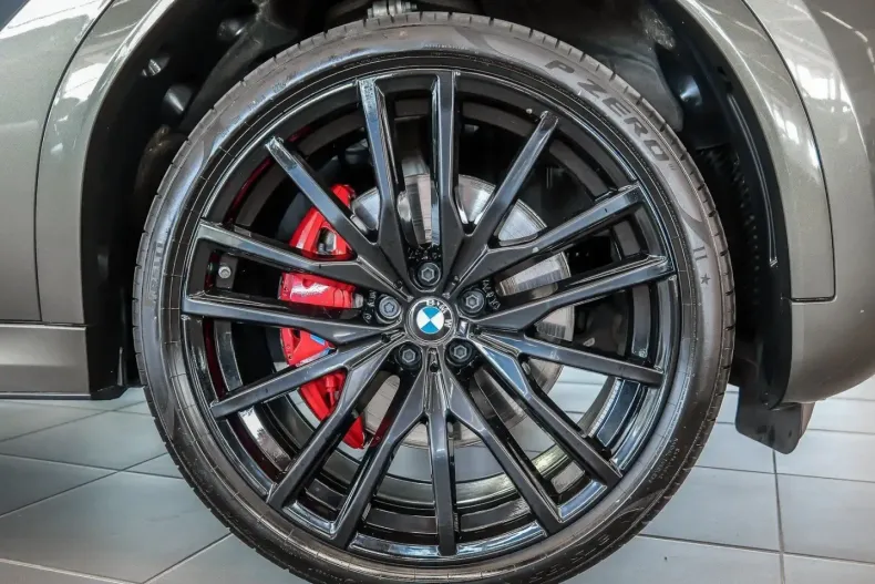 BMW X6 (Seria X) din 2024 cu 45.405 km - oferta BMW237096 - foto 4