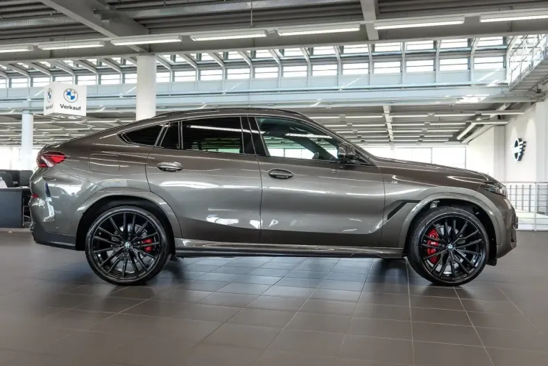 BMW X6 (Seria X) din 2024 cu 45.405 km - oferta BMW237096 - foto 10