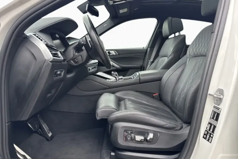BMW X6 (Seria X) din 2023 cu 46.110 km - oferta BMW237100 - foto 10