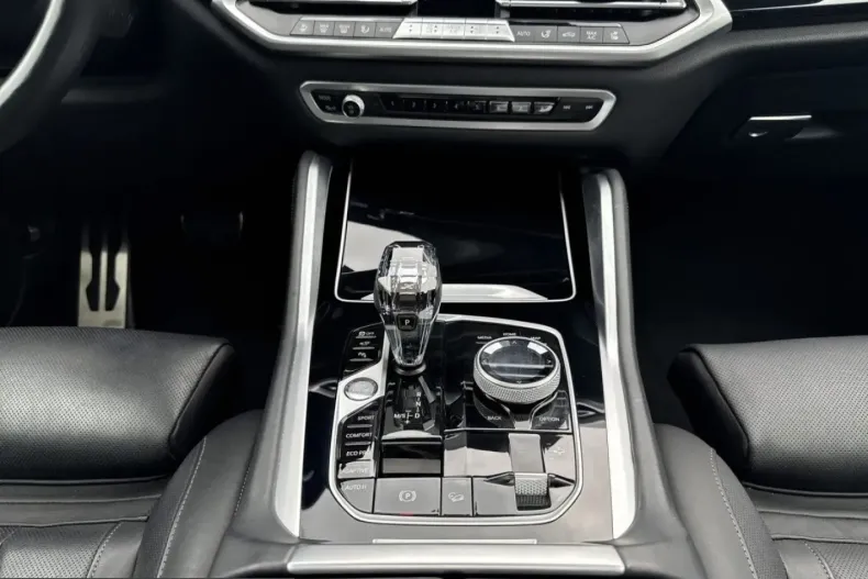 BMW X6 (Seria X) din 2023 cu 46.110 km - oferta BMW237100 - foto 19