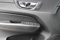 Volvo XC60 din 2023 cu 98.950 km - oferta VOL237101 - foto 8