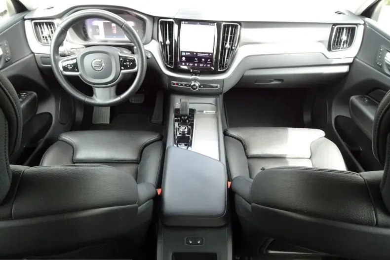 Volvo XC60 din 2023 cu 98.950 km - oferta VOL237101 - foto 13
