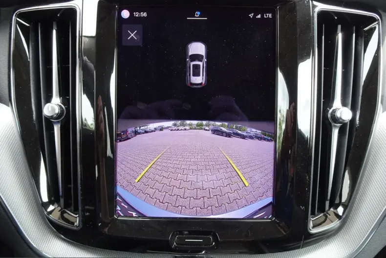 Volvo XC60 din 2023 cu 98.950 km - oferta VOL237101 - foto 23
