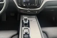 Volvo XC60 din 2021 cu 92.350 km - oferta VOL237102 - foto 14