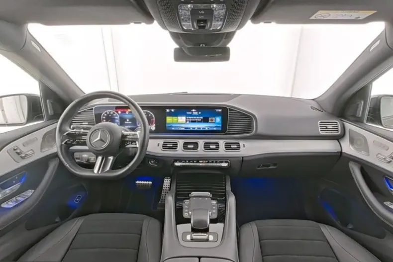 Mercedes-Benz GLE 450 (Clasa GLE) din 2025 cu 32.876 km - oferta MER237103 - foto 5