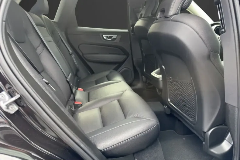 Volvo XC60 din 2021 cu 97.400 km - oferta VOL237105 - foto 18