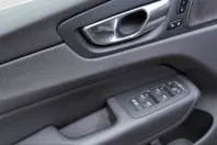 Volvo XC60 din 2021 cu 92.442 km - oferta VOL237106 - foto 12