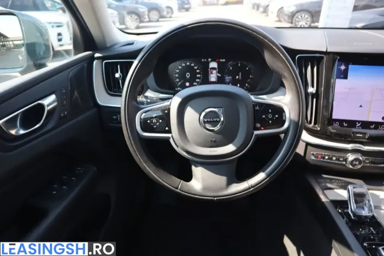 Volvo XC60 din 2021 cu 72.855 km - oferta VOL237107 - foto 13