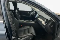 Volvo XC60 din 2021 cu 96.487 km - oferta VOL237109 - foto 13
