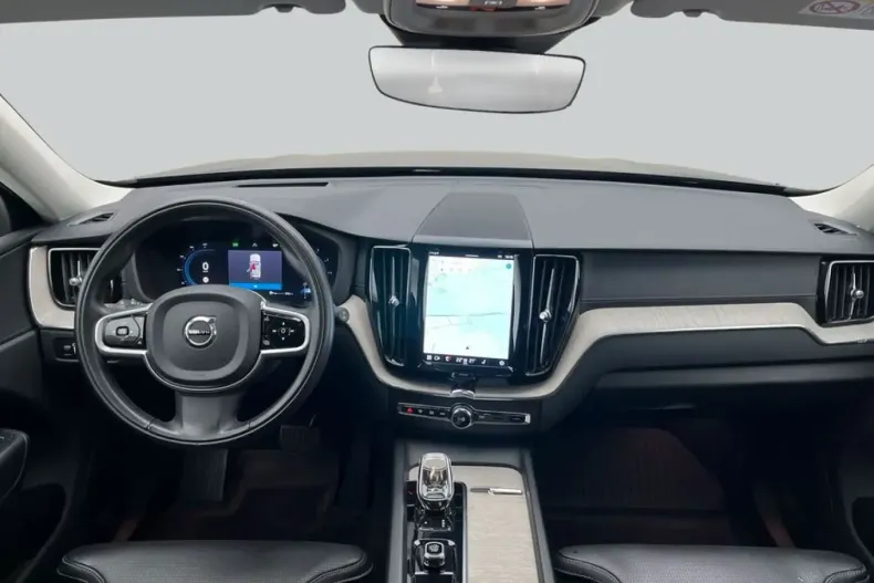 Volvo XC60 din 2021 cu 96.487 km - oferta VOL237109 - foto 14