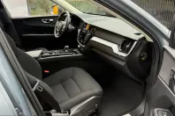 Volvo XC60 din 2022 cu 83.735 km - oferta VOL237119 - foto 10