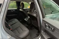 Volvo XC60 din 2022 cu 83.735 km - oferta VOL237119 - foto 11
