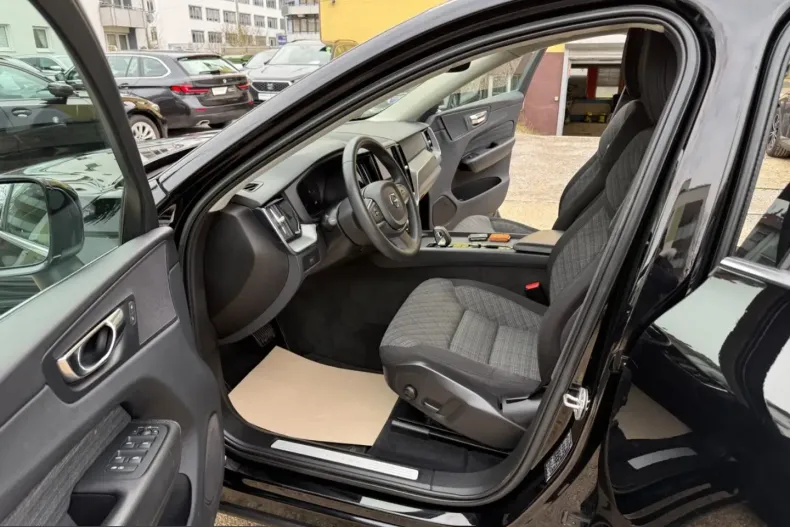 Volvo XC60 din 2022 cu 90.000 km - oferta VOL237120 - foto 10