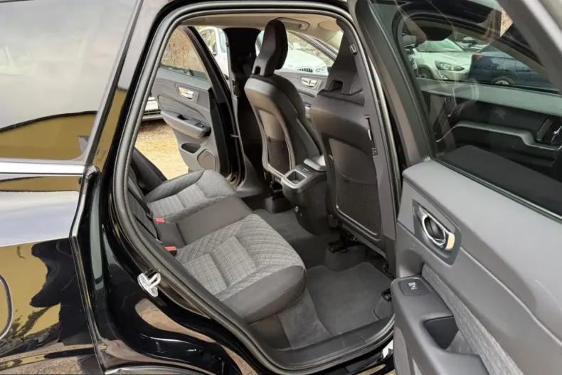 Volvo XC60 din 2022 cu 90.000 km - oferta VOL237120 - foto 13
