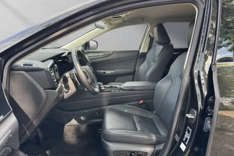 Lexus NX 450h din 2024 cu 40.003 km - oferta LEX237121 - foto 9