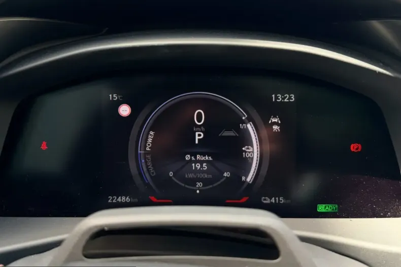 Lexus RZ din 2023 cu 22.486 km - oferta LEX237124 - foto 8
