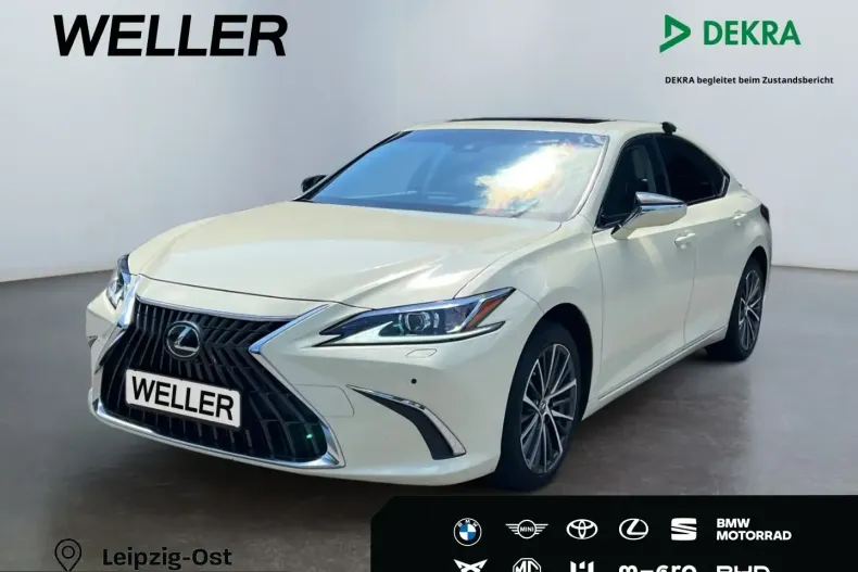 Lexus ES 300 din 2024 cu 34.175 km - oferta LEX237125 - foto 1