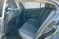 Lexus ES 300 din 2024 cu 34.175 km - oferta LEX237125 - foto 14