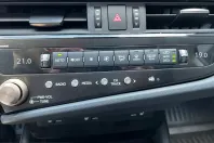 Lexus ES 300 din 2024 cu 34.175 km - oferta LEX237125 - foto 25