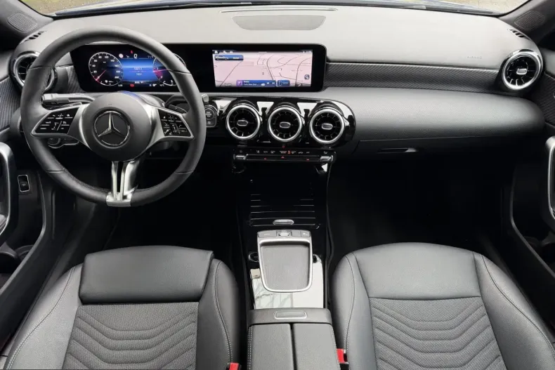 Mercedes-Benz A 180 (Clasa A) din 2025 cu 5.800 km - oferta MER237141 - foto 16