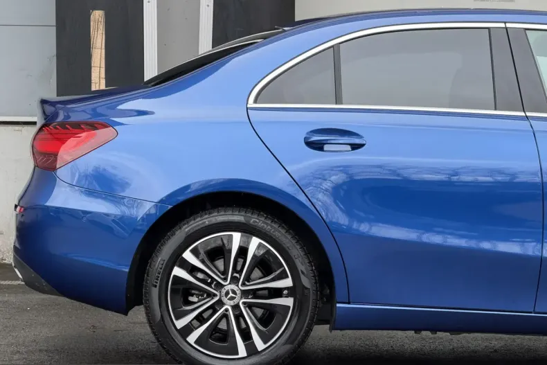 Mercedes-Benz A 180 (Clasa A) din 2025 cu 5.800 km - oferta MER237141 - foto 29