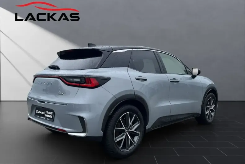 Lexus LBX din 2025 cu 17.158 km - oferta LEX237147 - foto 5