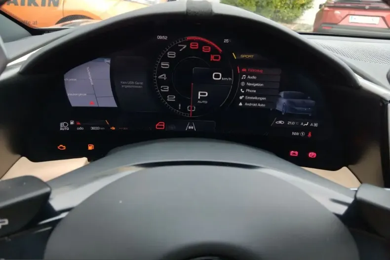 Ferrari Roma din 2025 cu 4.800 km - oferta FER237149 - foto 15