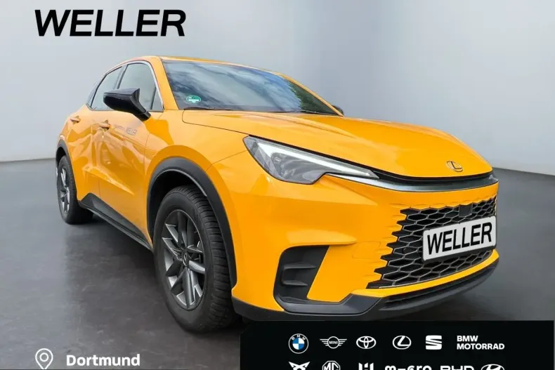 Lexus LBX din 2025 cu 12.621 km - oferta LEX237150 - foto 3