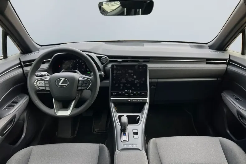 Lexus LBX din 2025 cu 12.621 km - oferta LEX237150 - foto 7