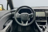 Lexus LBX din 2025 cu 12.621 km - oferta LEX237150 - foto 8