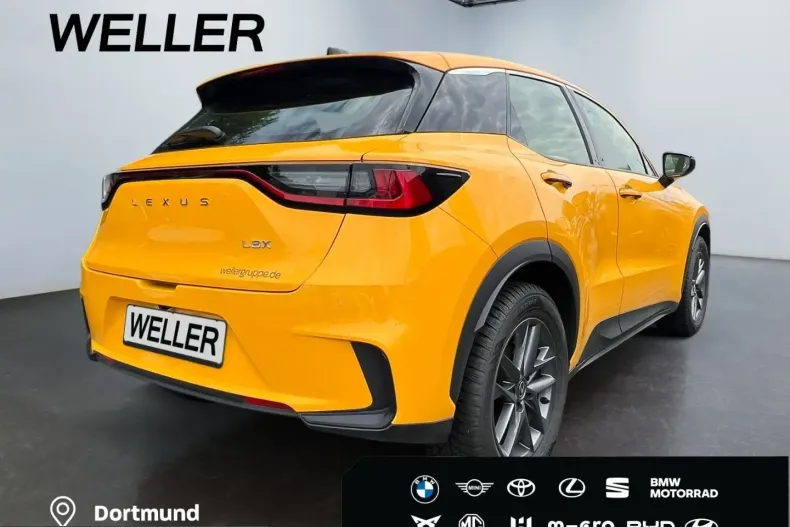 Lexus LBX din 2025 cu 12.621 km - oferta LEX237150 - foto 14