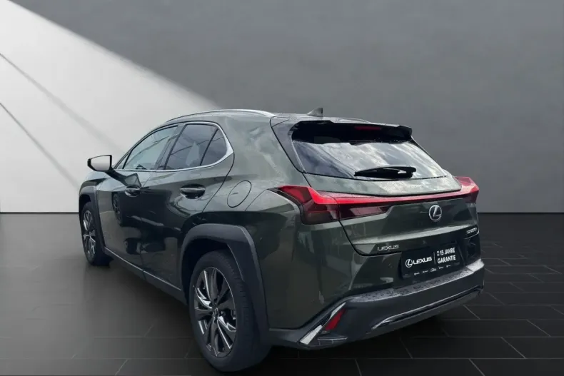 Lexus UX din 2023 cu 35.667 km - oferta LEX237153 - foto 3