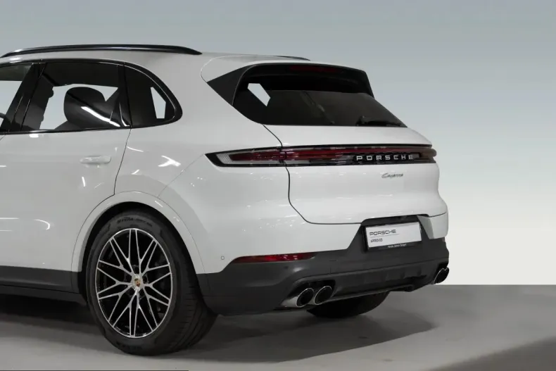 Porsche Cayenne din 2023 cu 11.300 km - oferta POR237156 - foto 12