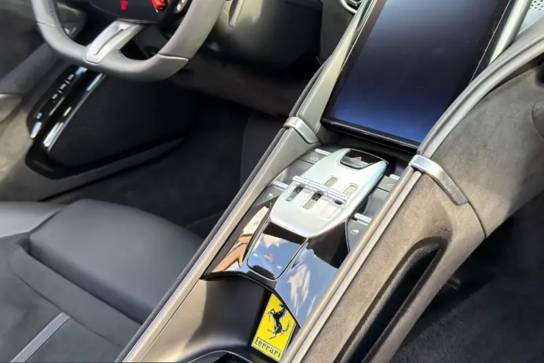 Ferrari Roma din 2024 cu 6.015 km - oferta FER237159 - foto 28
