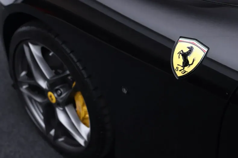 Ferrari Roma din 2023 cu 1.400 km - oferta FER237162 - foto 10