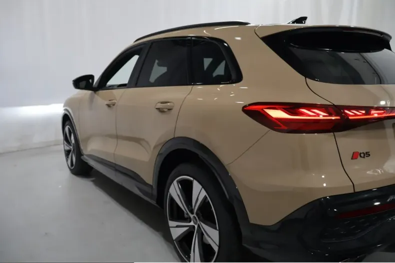 Audi Q5 din 2025 cu 8.312 km - oferta AUD237177 - foto 12