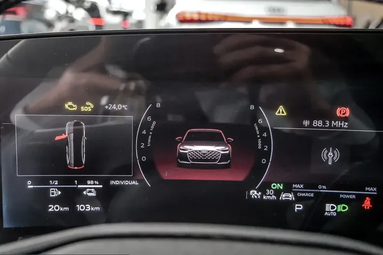 Audi A6 din 2025 cu 12.000 km - oferta AUD237181 - foto 25