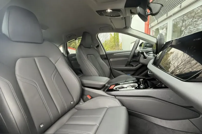 Audi A6 din 2025 cu 9.980 km - oferta AUD237187 - foto 6