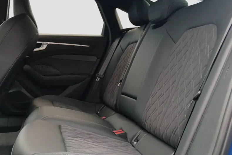 Audi A6 din 2025 cu 16.900 km - oferta AUD237188 - foto 11