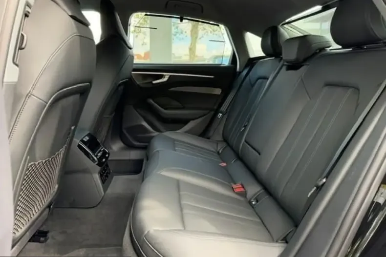 Audi A6 din 2025 cu 9.407 km - oferta AUD237189 - foto 8